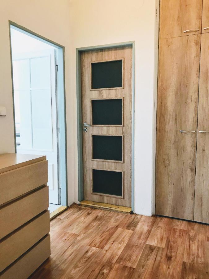شقة Apartman Na Namesti Opočno المظهر الخارجي الصورة